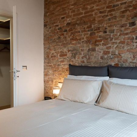Ferienwohnung Centro Storico Recinto Dei Nobili 3-Private Parking Asti Exterior foto